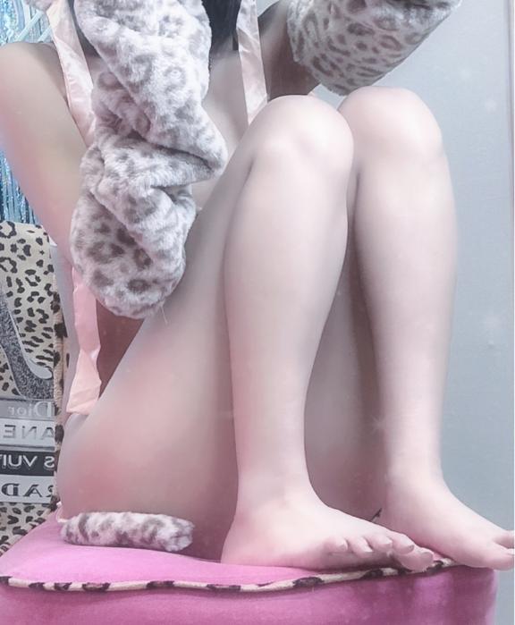 にこ